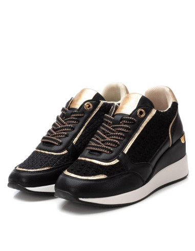 Zapatilla mujer textil estilo crochet con plantilla extraíble cordones - XTI 143930 - negro