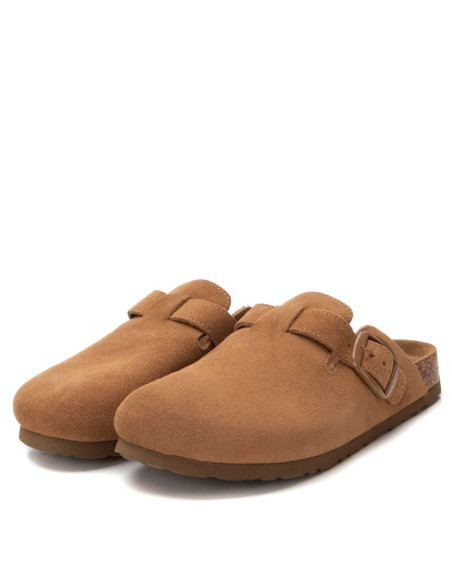 Zueco bio de mujer fabricado en serraje con hebilla - REFRESH 172870 - camel