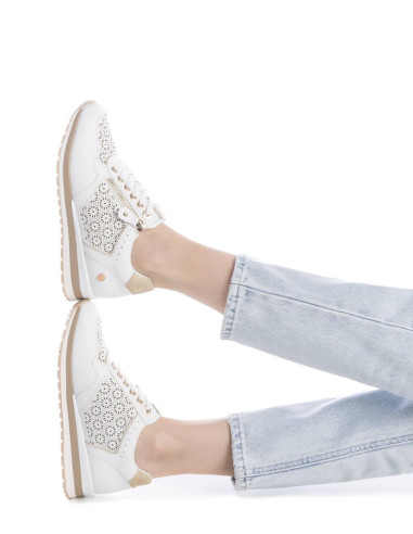 Zapatilla mujer casual troquelada cremallera - XTI 144113 - blanco