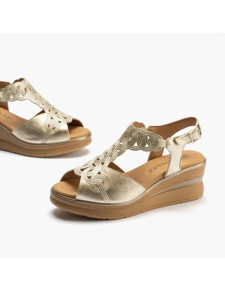 Sandalia plataforma con hebilla en piel - PITILLOS 10350 - oro