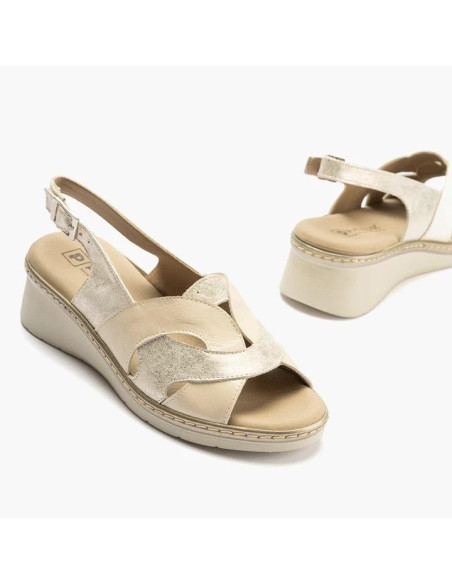 Sandalia con hebilla en piel charol combinada - PITILLOS 10310 - crema