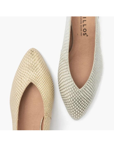 Salón de pico con elástico en piel grabada fantasía - PITILLOS 10510 - plata