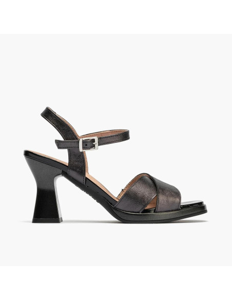 Sandalia con plataforma interior pala cruzada con hebilla en piel laminado - PITILLOS 10540 - negro