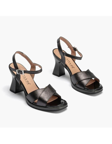 Sandalia con plataforma interior pala cruzada con hebilla en piel laminado - PITILLOS 10540 - negro