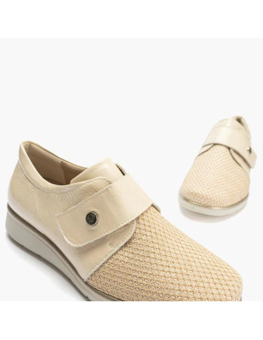 Blucher con rejilla mujer con velcro en piel charol - PITILLOS 10330 -