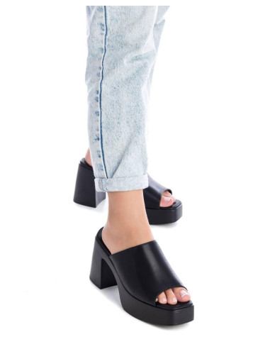 REFRESH - Zueco plataforma negro - 170830