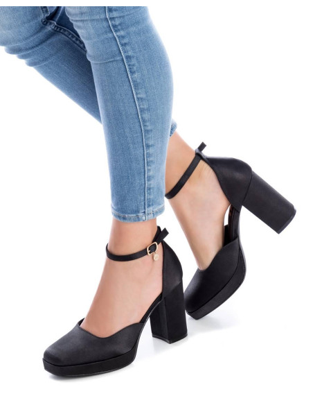 XTI - Sandalia raso negro - 141195