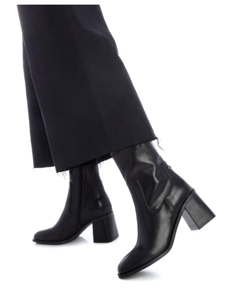 XTI - Botin negro elastico tacon - 143421