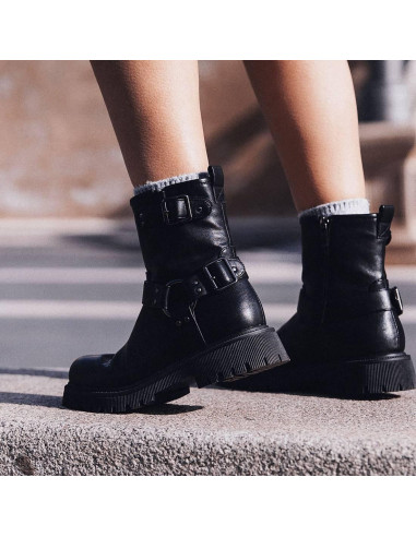 XTI - Bota hebillas negra - 142936