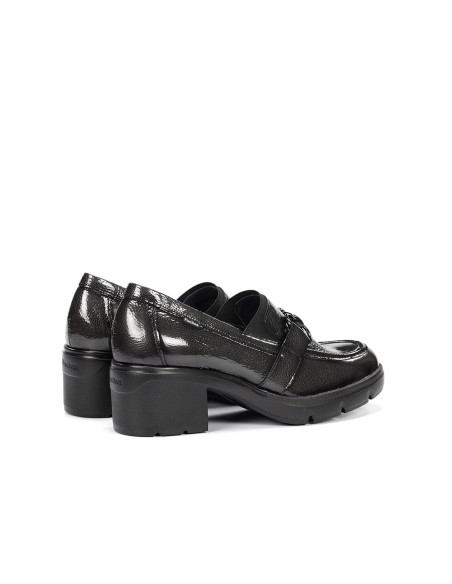 FLUchos - Mocasin charol negro - F2111